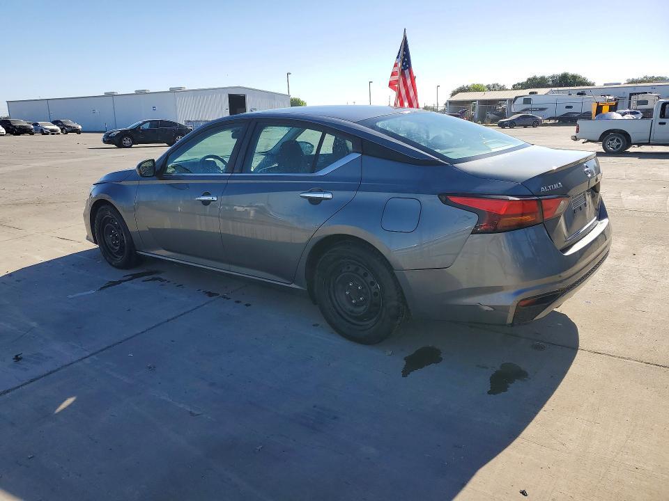 2021 NISSAN ALTIMA S — Фото 2 из 12
