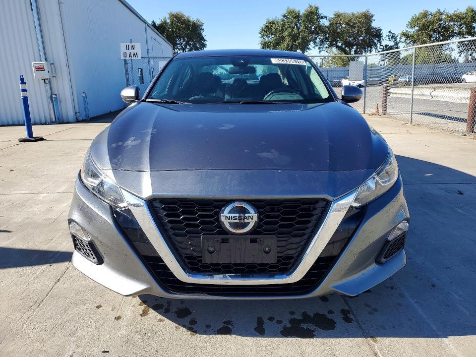 2021 NISSAN ALTIMA S — Фото 5 из 12