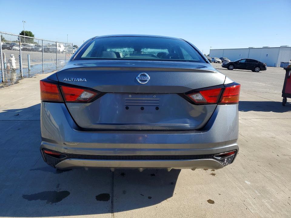 2021 NISSAN ALTIMA S — Фото 6 из 12