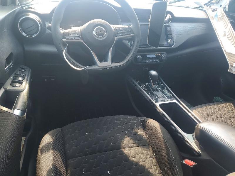 2021 NISSAN KICKS SV — Фото 8 из 14