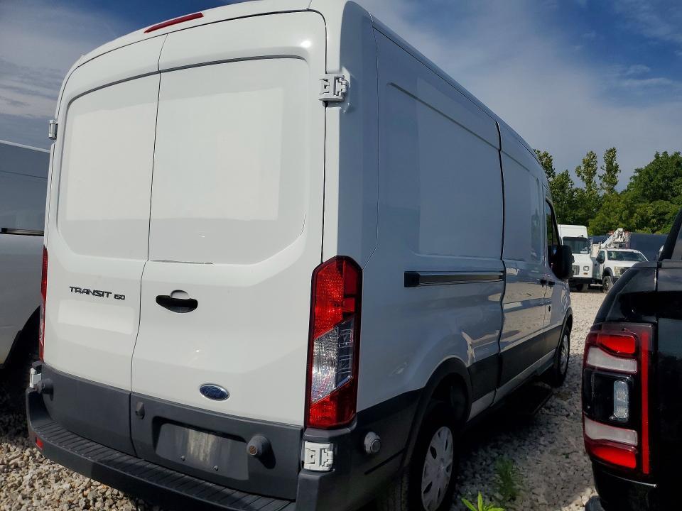 2016 FORD TRANSIT T-150 — Фото 3 из 13