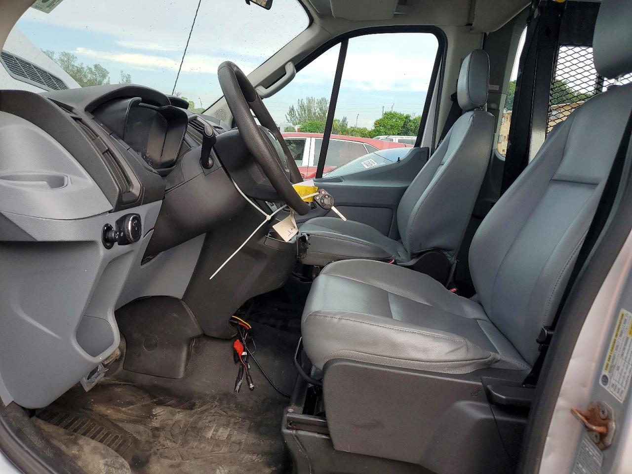 2016 FORD TRANSIT T-350 — Фото 7 из 13
