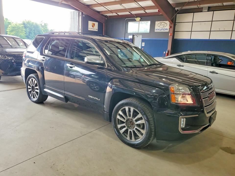 2016 GMC TERRAIN DENALI — Фото 4 из 13