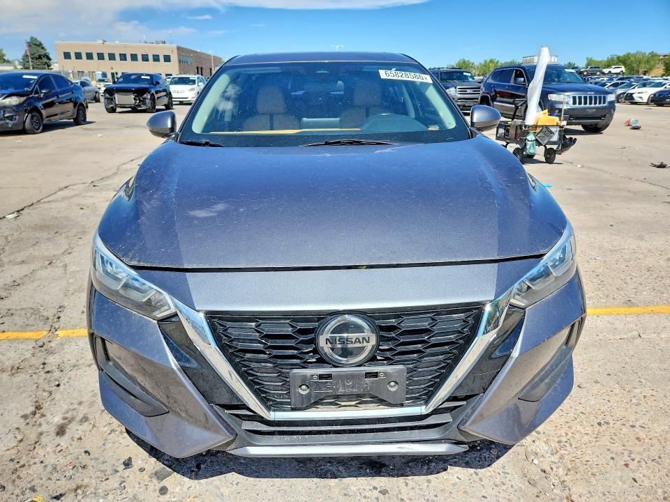 2021 NISSAN SENTRA SV — Фото 5 из 12