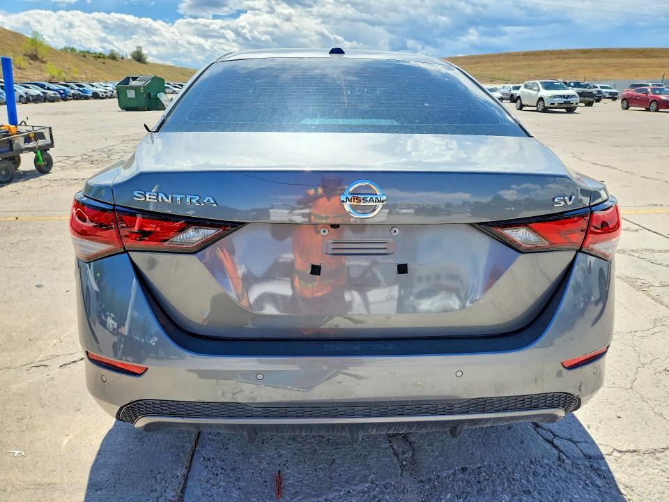 2021 NISSAN SENTRA SV — Фото 6 из 12