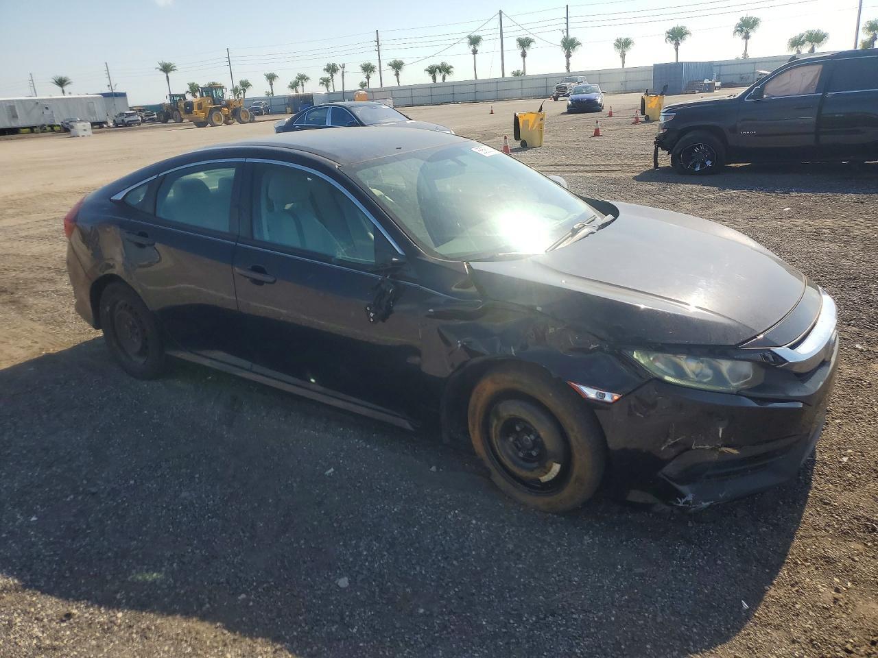 19XFC2F5XGE074852 2016 HONDA CIVIC photo no. 4