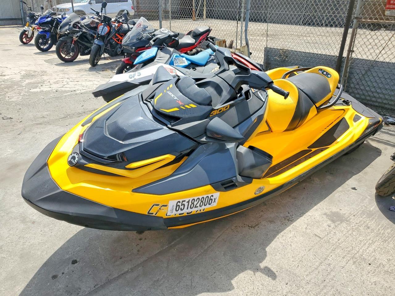 2021 SEA-DOO RXTX300 — Фото 2 из 10