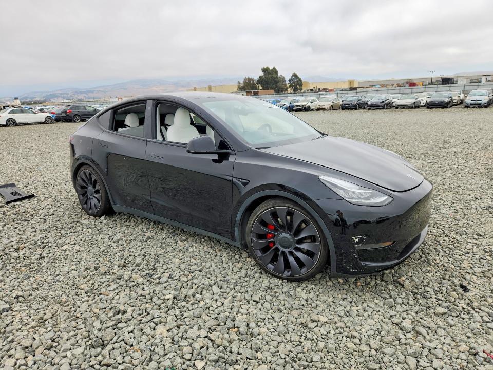 5YJYGDEF4MF071874 2021 TESLA MODEL Y photo no. 4