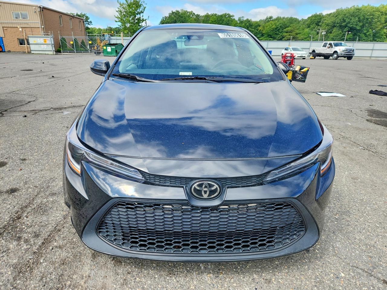 2021 TOYOTA COROLLA LE — Фото 5 из 12