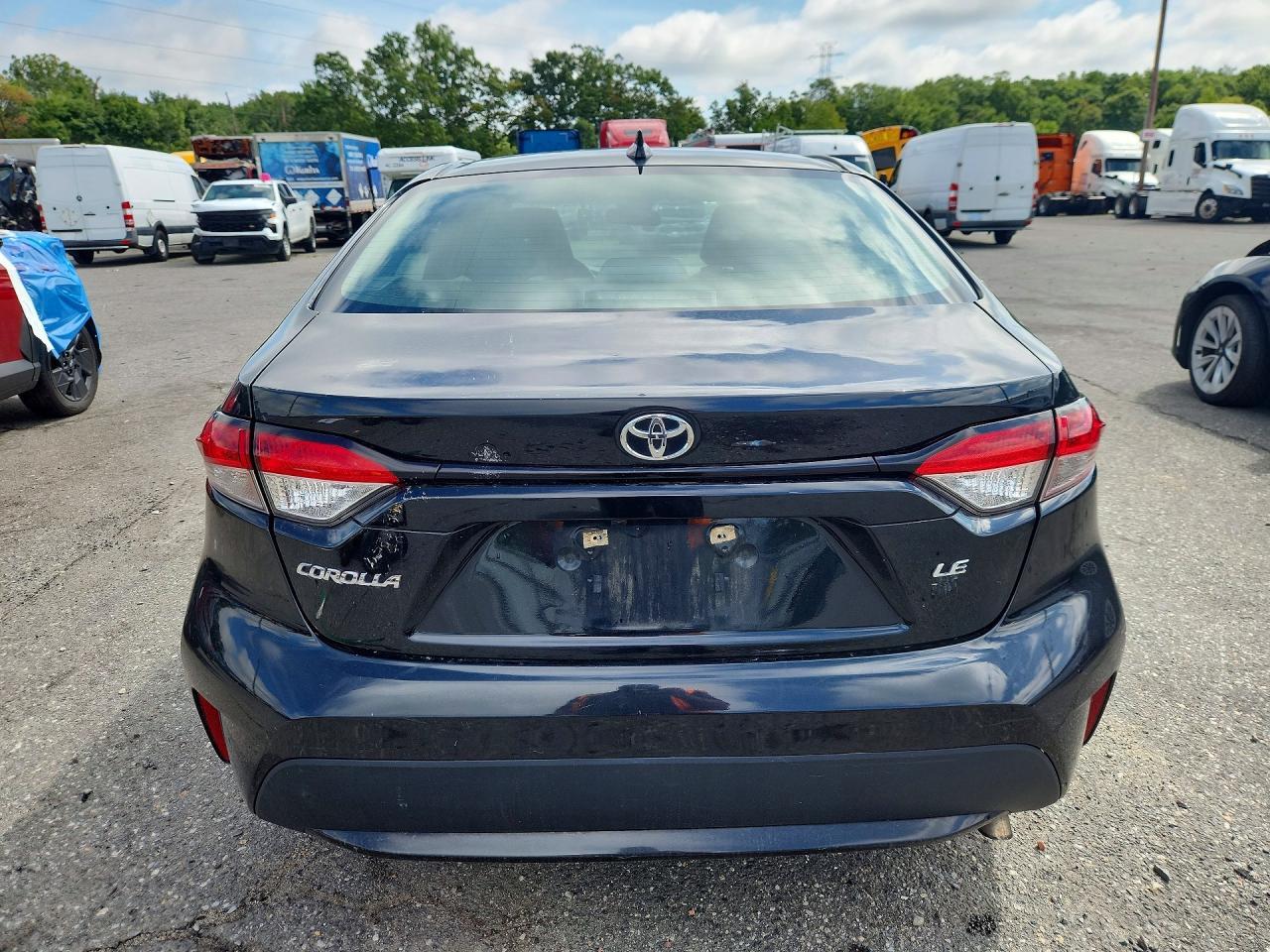 2021 TOYOTA COROLLA LE — Фото 6 из 12