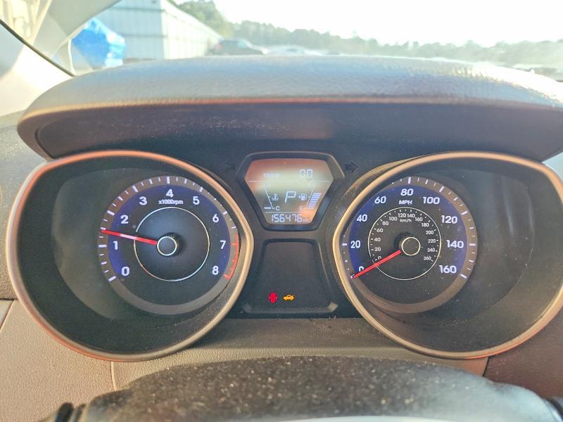 2016 HYUNDAI ELANTRA SE — Фото 9 из 12