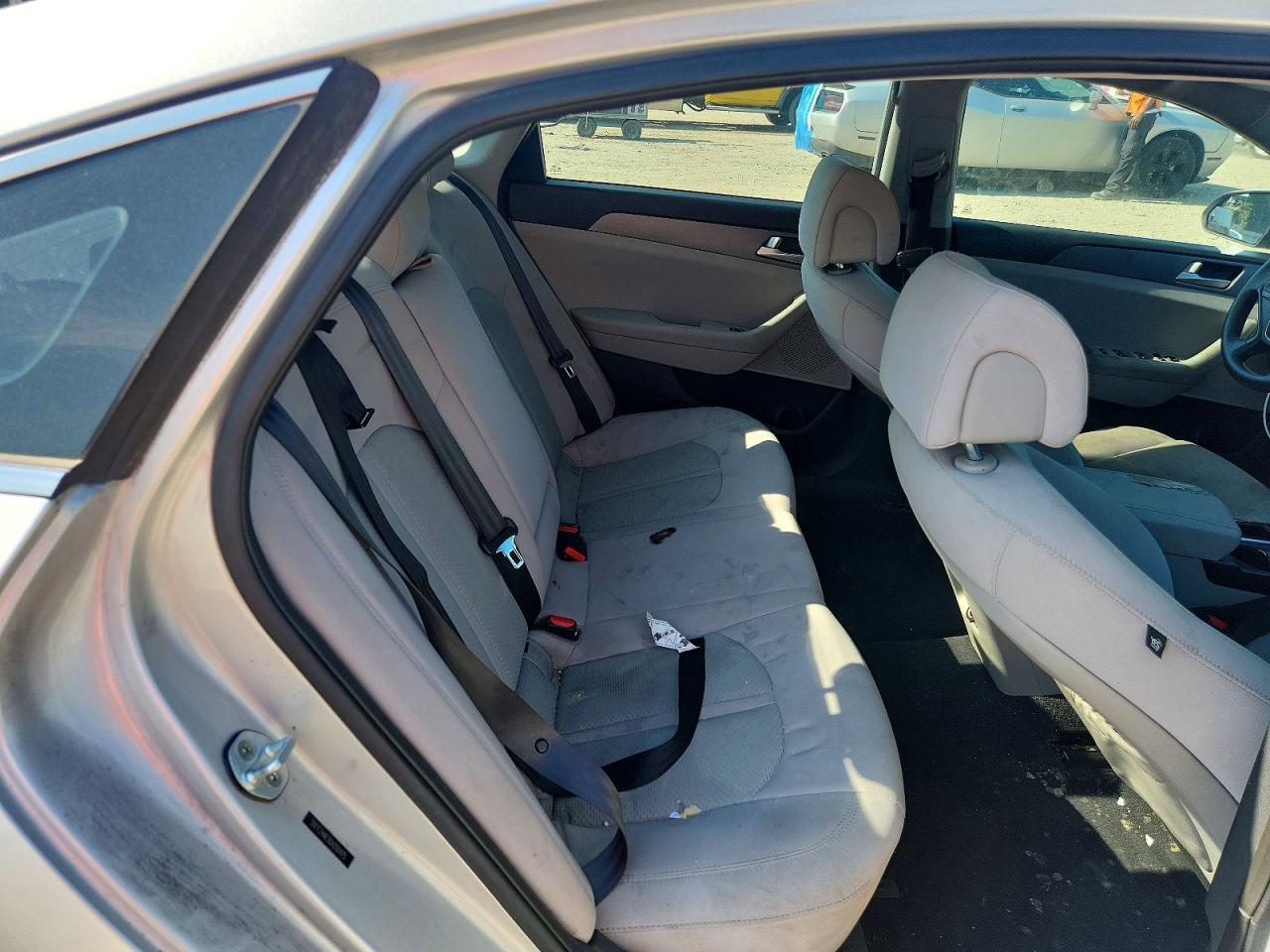 2016 HYUNDAI SONATA SE — Фото 10 из 12