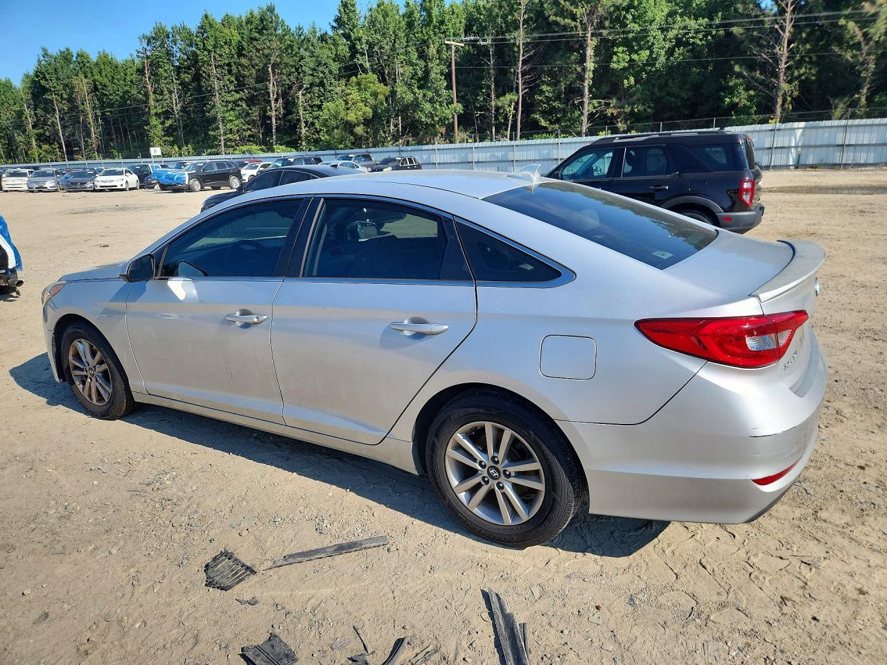2016 HYUNDAI SONATA SE — Фото 2 из 12