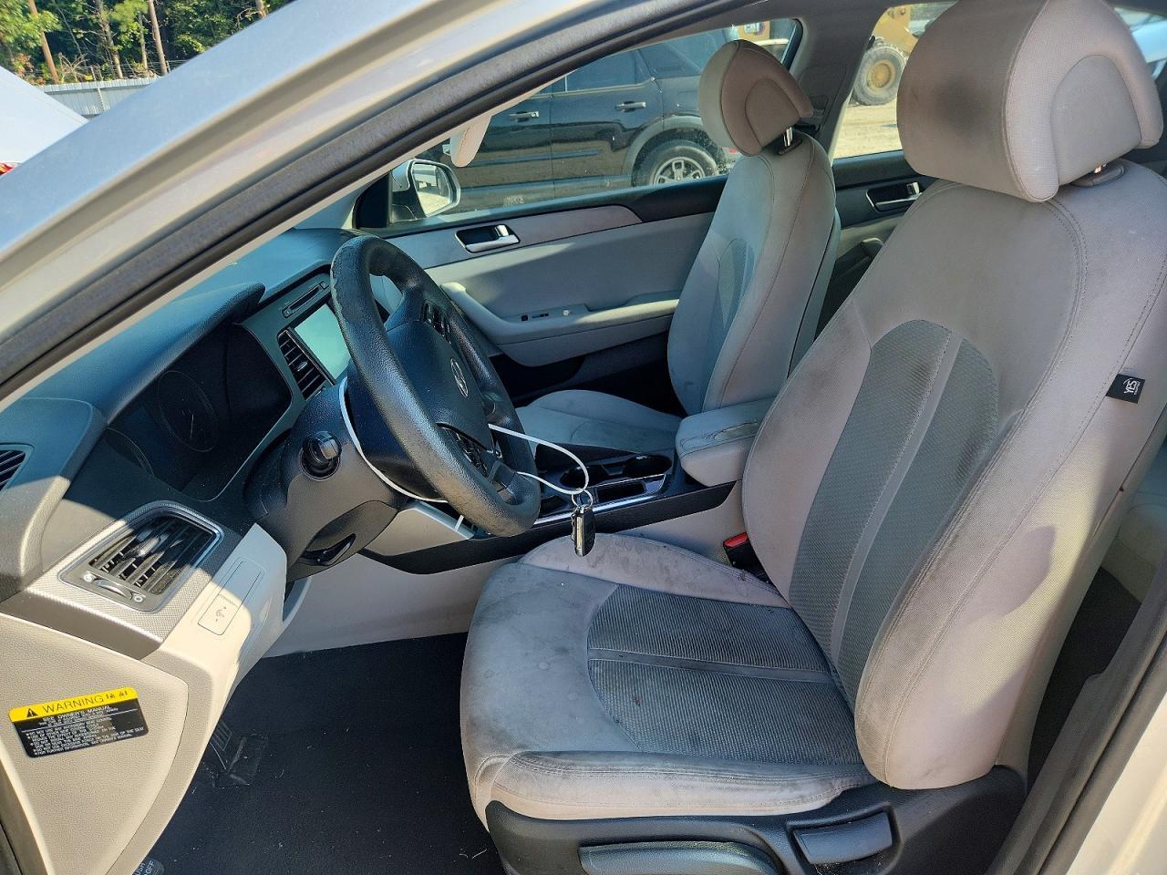 2016 HYUNDAI SONATA SE — Фото 7 из 12