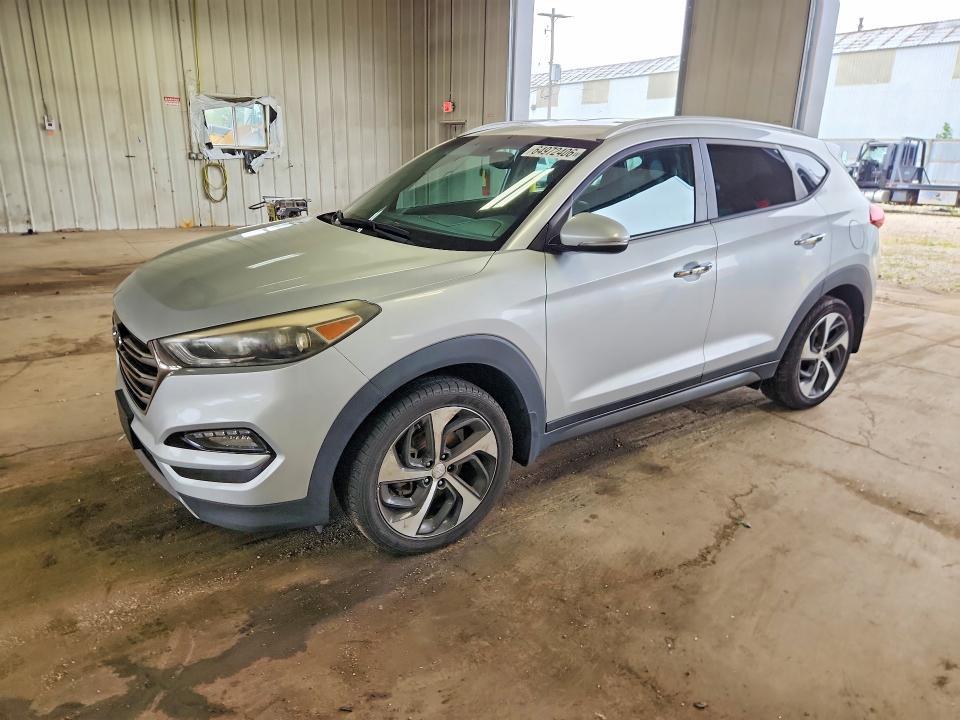 2016 HYUNDAI TUCSON KM8J33A27GU134130