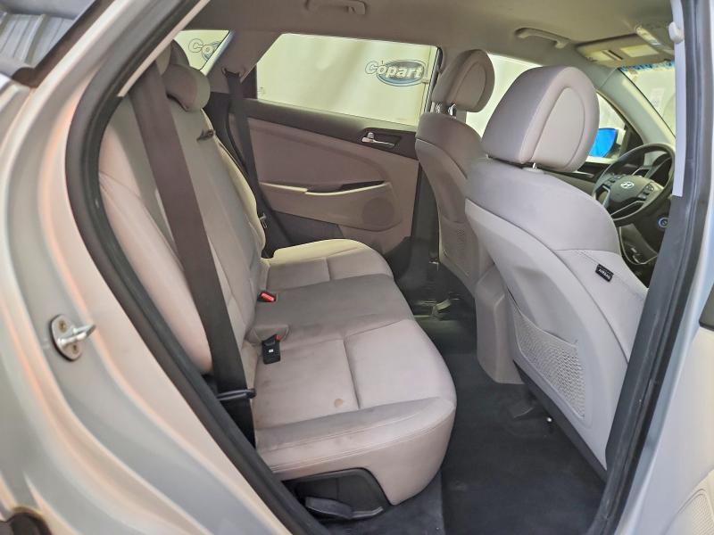 2016 HYUNDAI TUCSON SE — Фото 11 из 13
