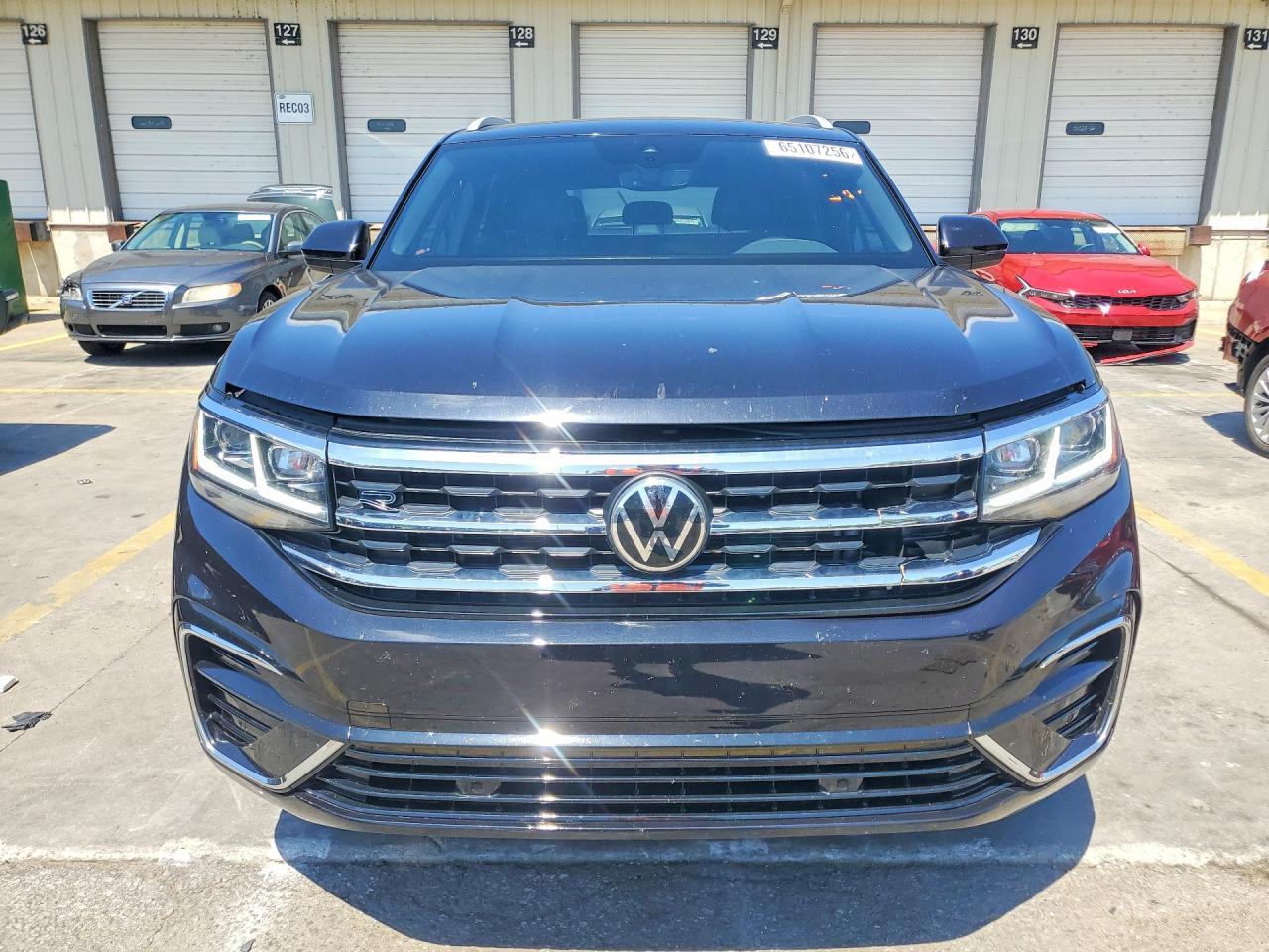 2021 VOLKSWAGEN ATLAS CROSS SPORT SEL R-LINE — Фото 5 из 14