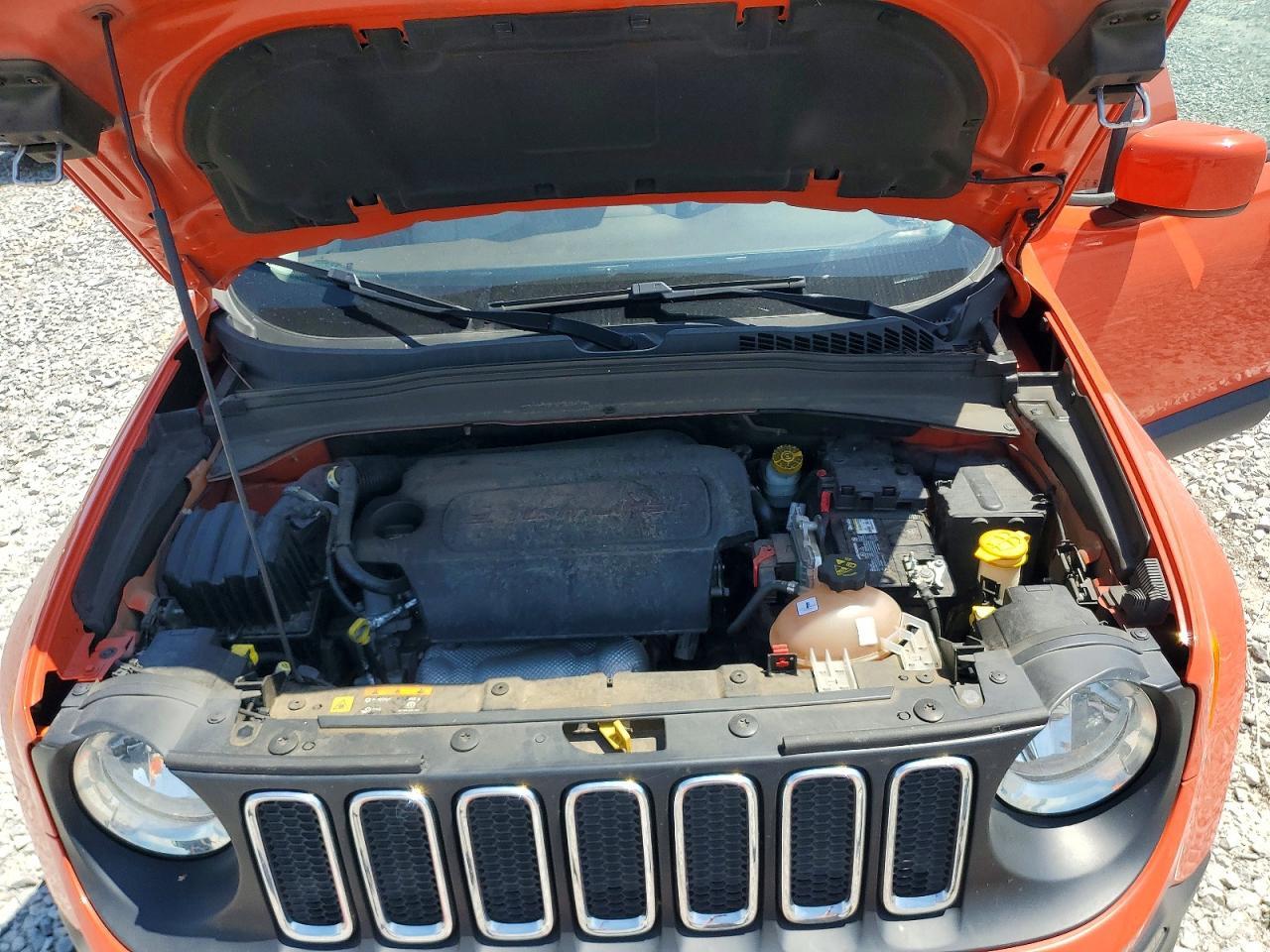 2016 JEEP RENEGADE LATITUDE — Фото 12 из 14
