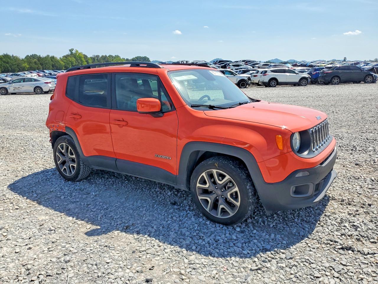 2016 JEEP RENEGADE LATITUDE — Фото 4 из 14