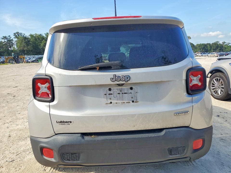 2016 JEEP RENEGADE LATITUDE — Фото 6 из 13