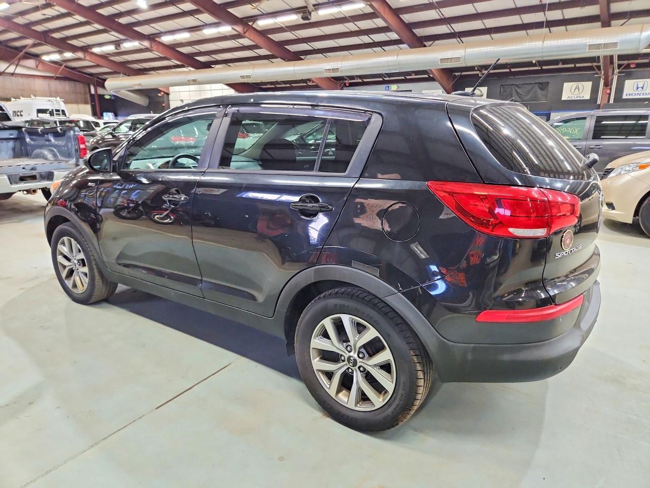 2016 KIA SPORTAGE LX — Фото 2 из 13