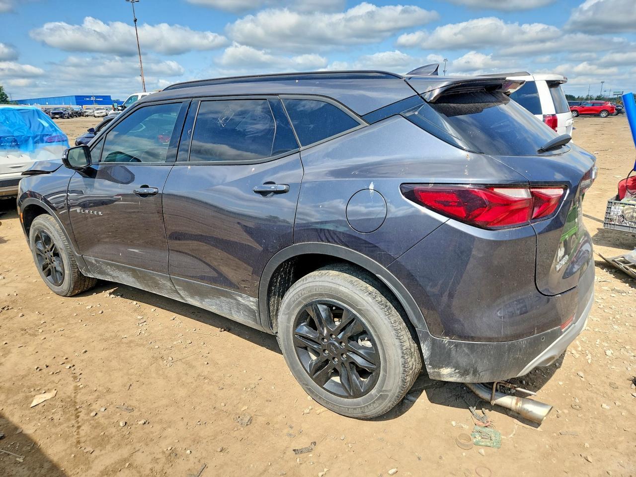 2022 CHEVROLET BLAZER 3LT — Фото 2 из 13