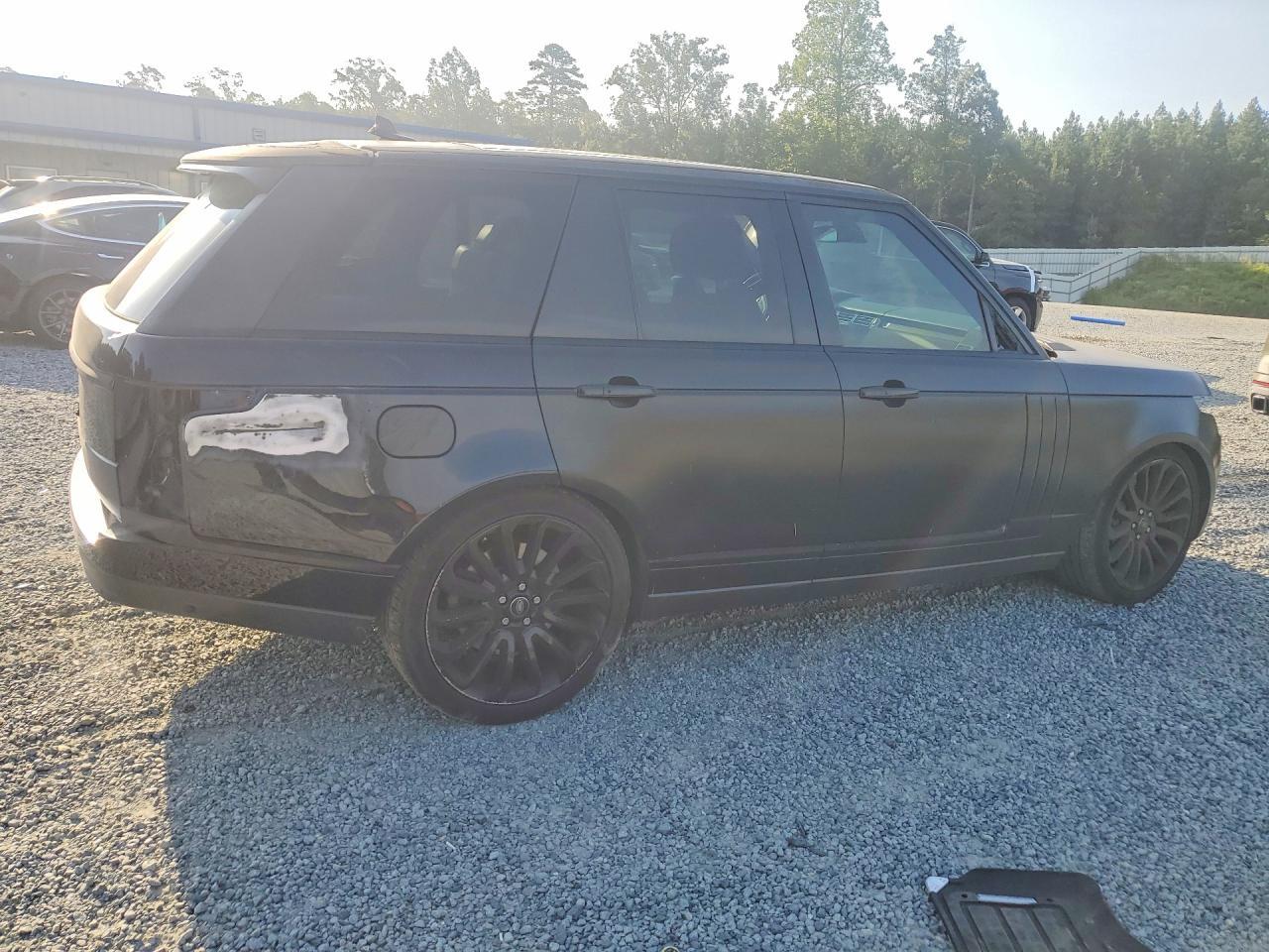 2016 LAND ROVER RANGE ROVER AUTOBIOGRAPHY — Фото 3 из 13