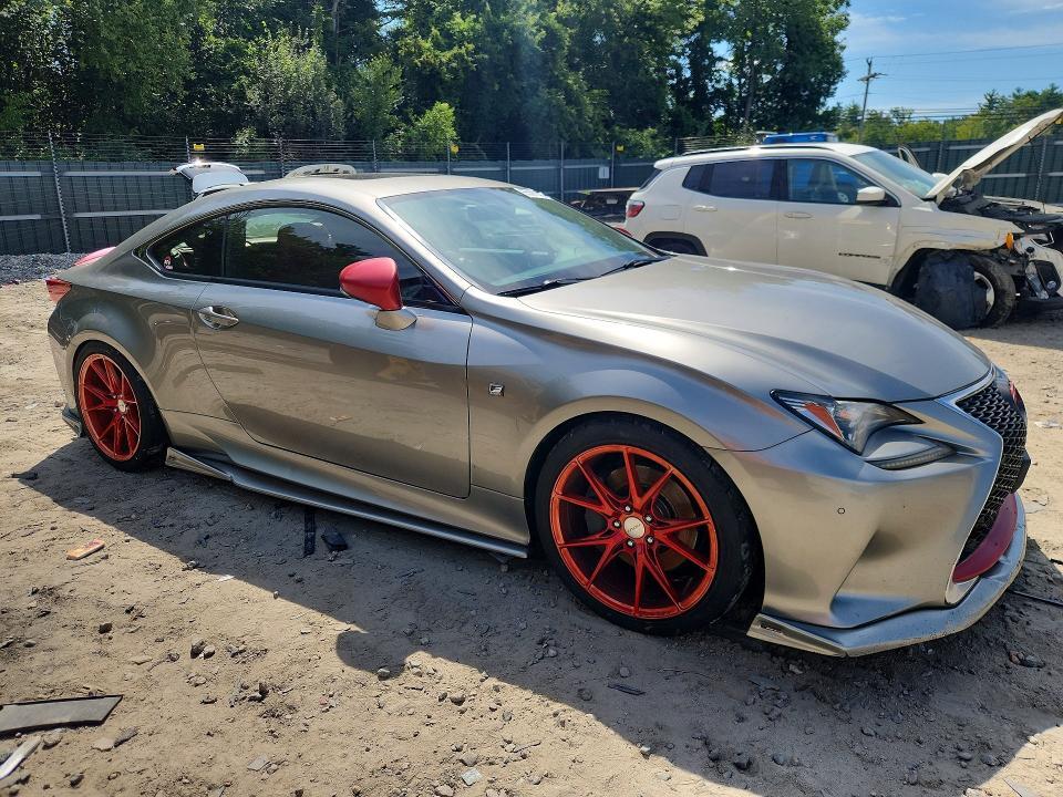 2016 LEXUS RC 300 — Фото 4 из 12