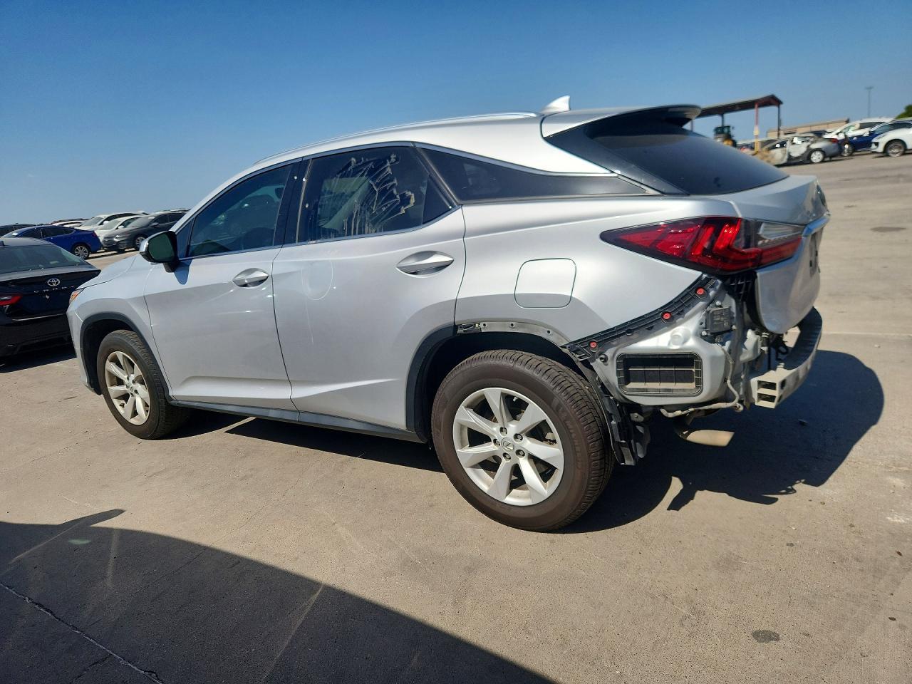 2016 LEXUS RX 350 — Фото 2 из 14