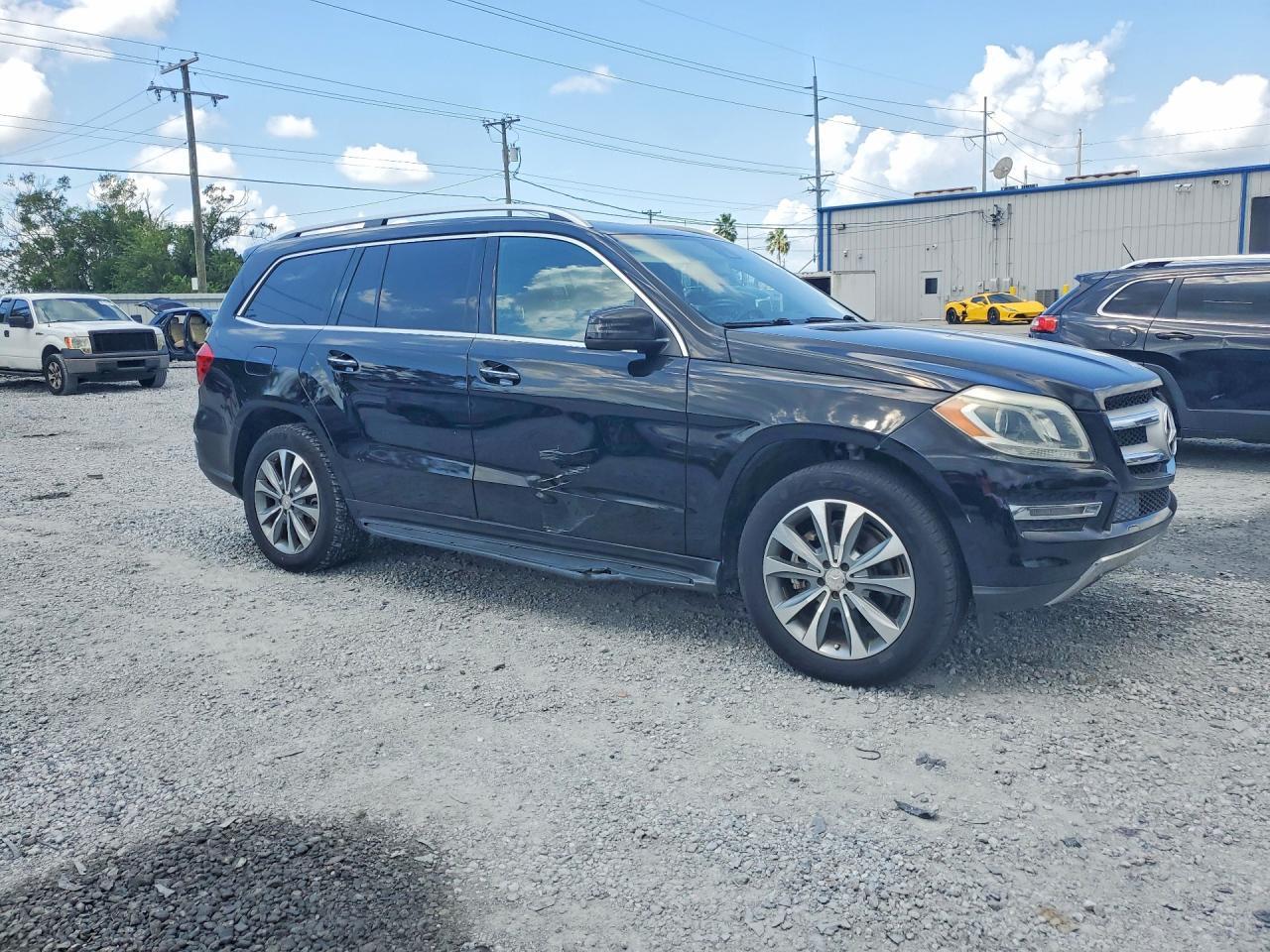 2016 MERCEDES-BENZ GL 350 BLUETEC — Фото 4 из 13