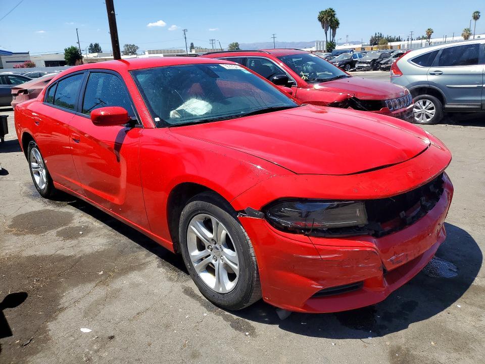 2022 DODGE CHARGER SXT — Фото 4 из 12