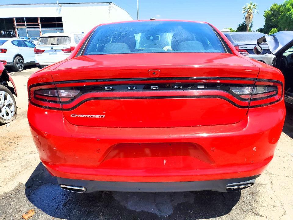 2022 DODGE CHARGER SXT — Фото 6 из 12