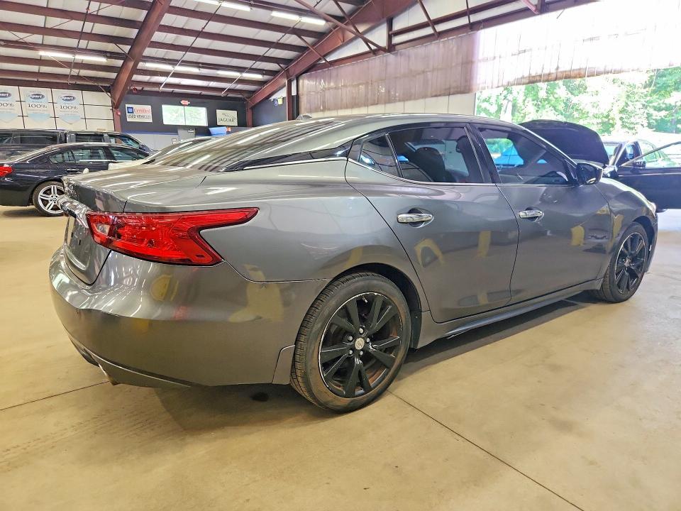 2016 NISSAN MAXIMA 3.5 S — Фото 3 из 12