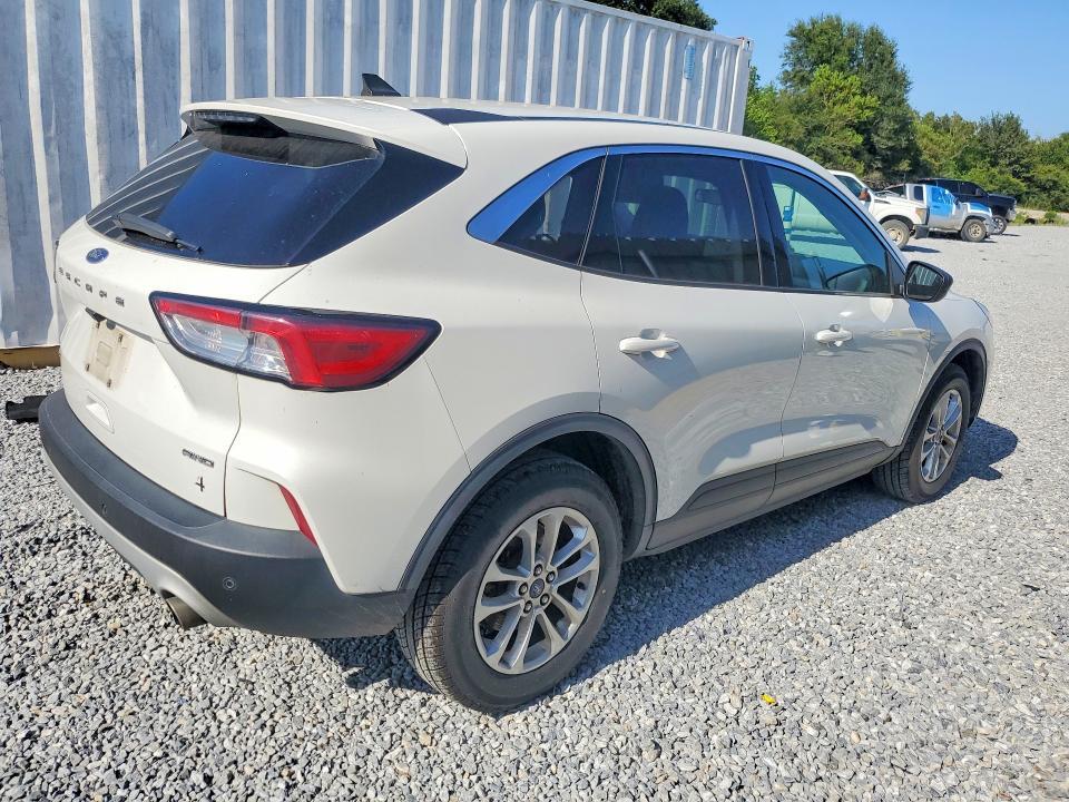 2022 FORD ESCAPE SE — Фото 3 из 13