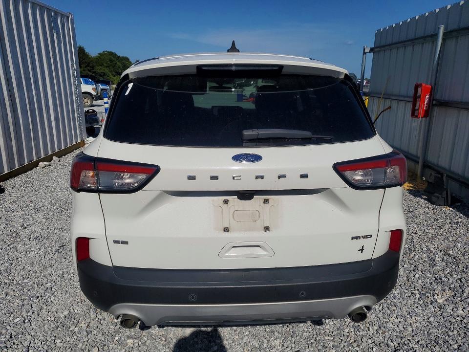 2022 FORD ESCAPE SE — Фото 6 из 13