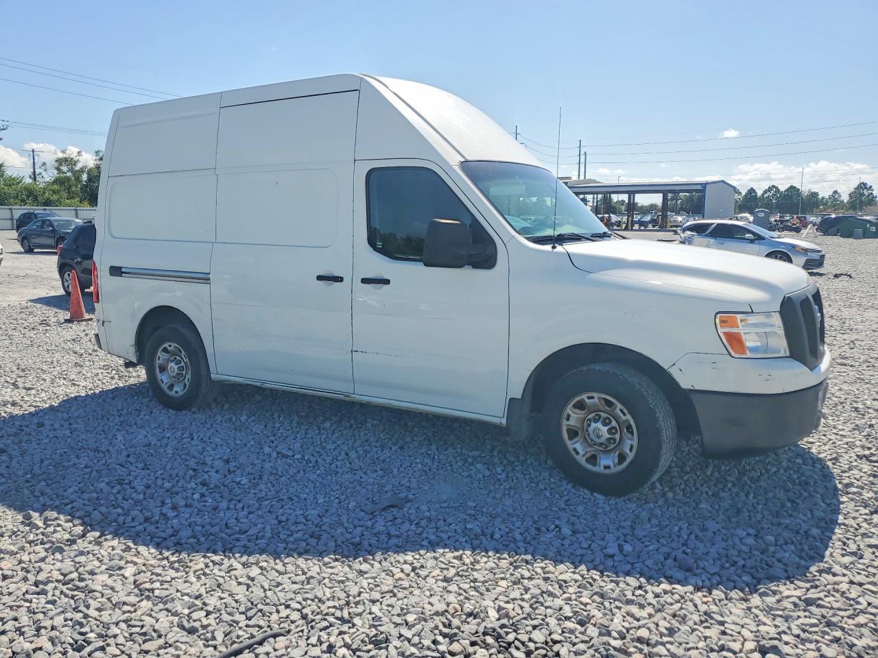 2016 NISSAN NV2500 DELIVERY VAN — Фото 4 из 13