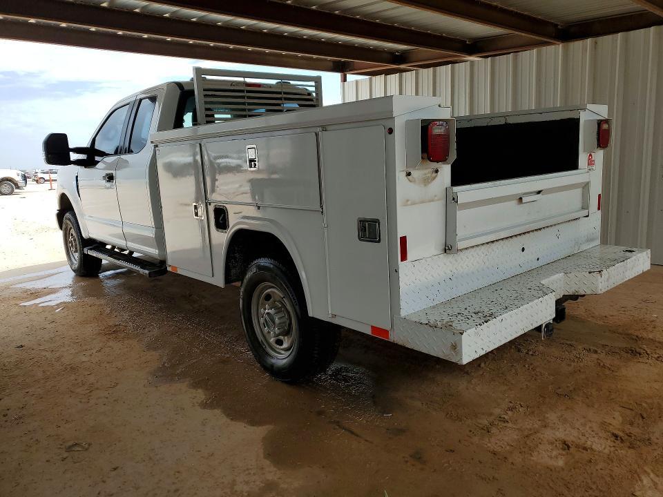 2022 FORD F250 SUPER DUTY — Фото 2 из 12