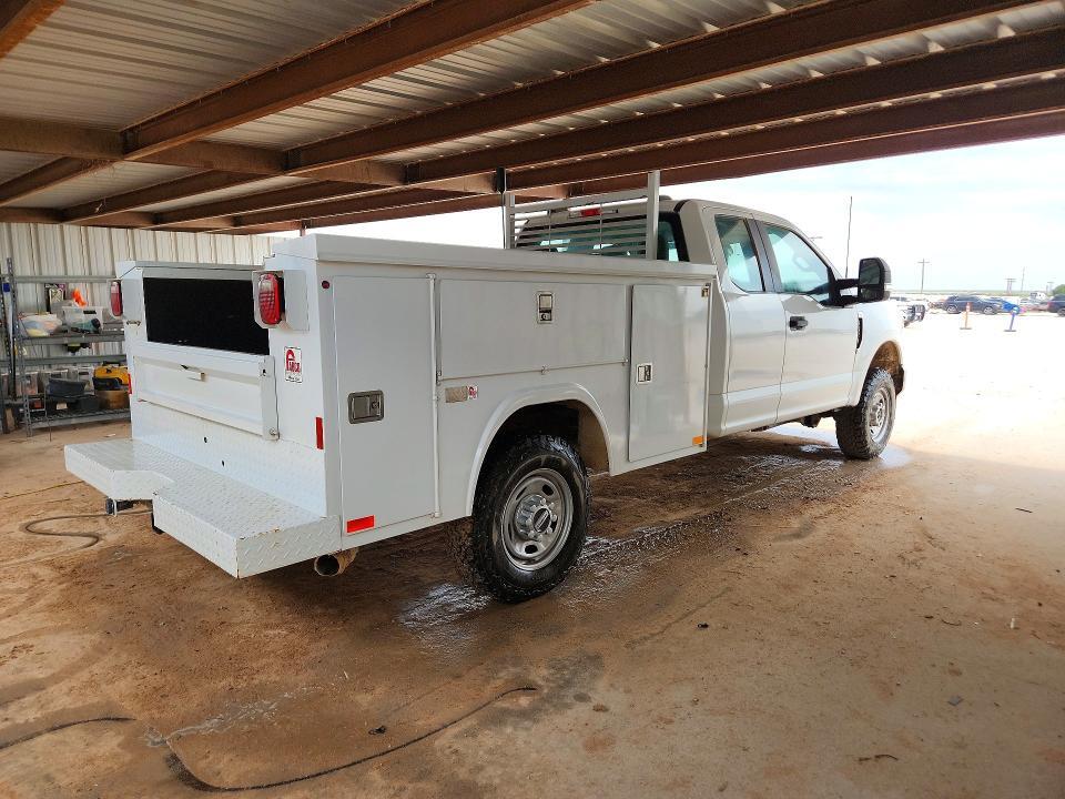 2022 FORD F250 SUPER DUTY — Фото 3 из 12