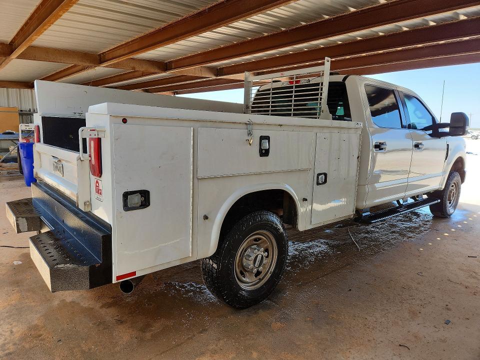 2022 FORD F250 SUPER DUTY — Фото 3 из 12