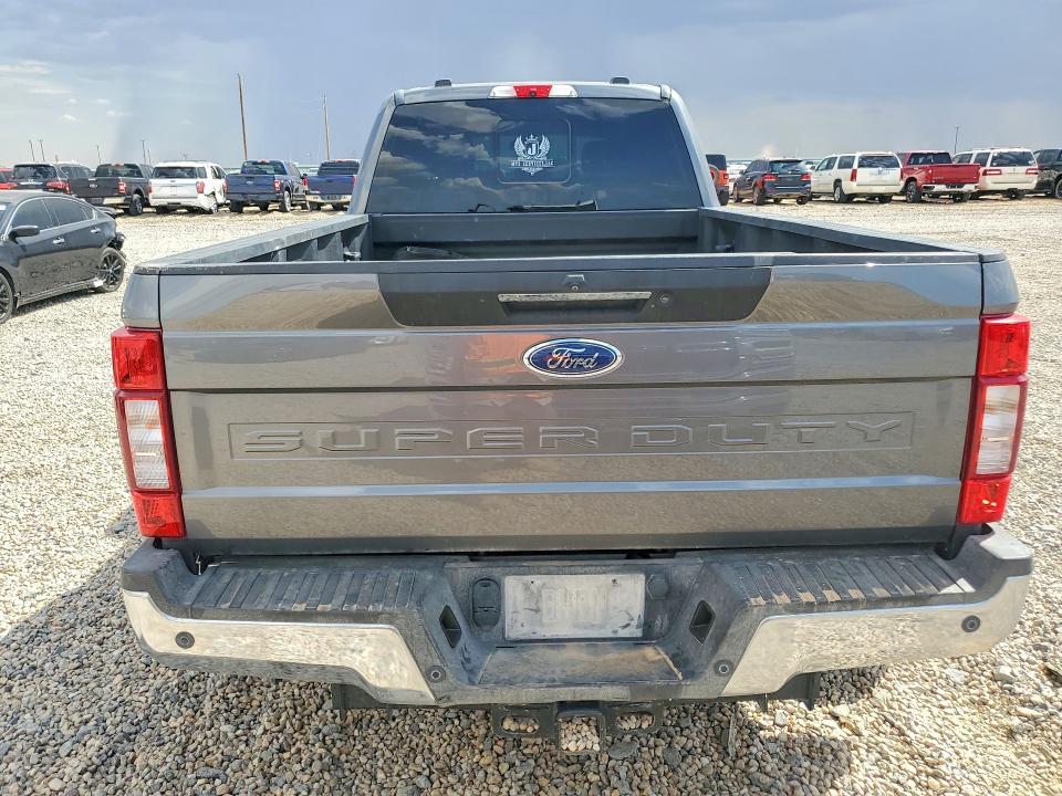 2022 FORD F350 SUPER DUTY — Фото 6 из 12
