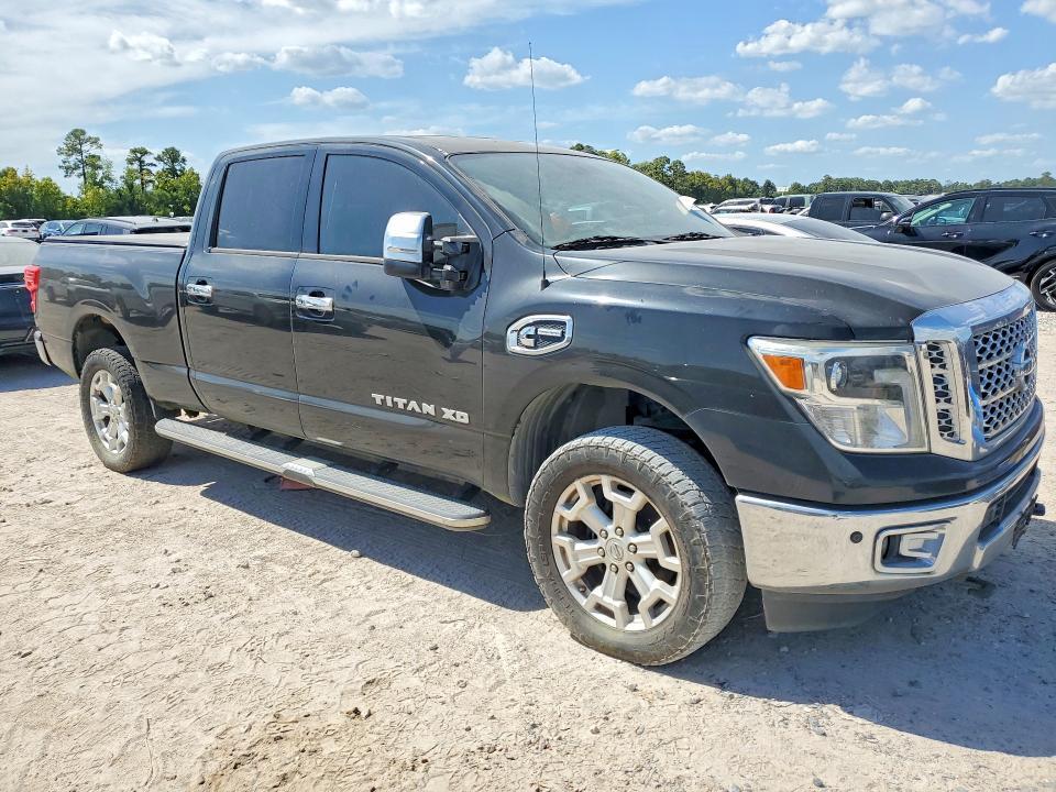 2016 NISSAN TITAN XD SL — Фото 4 из 13