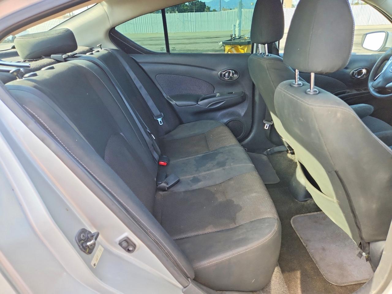 3N1CN7AP9GL842189 2016 NISSAN VERSA photo no. 10