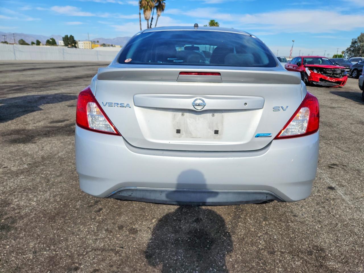 3N1CN7AP9GL842189 2016 NISSAN VERSA photo no. 6