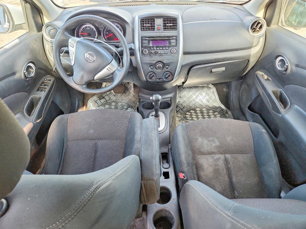 3N1CN7AP9GL842189 2016 NISSAN VERSA photo no. 8
