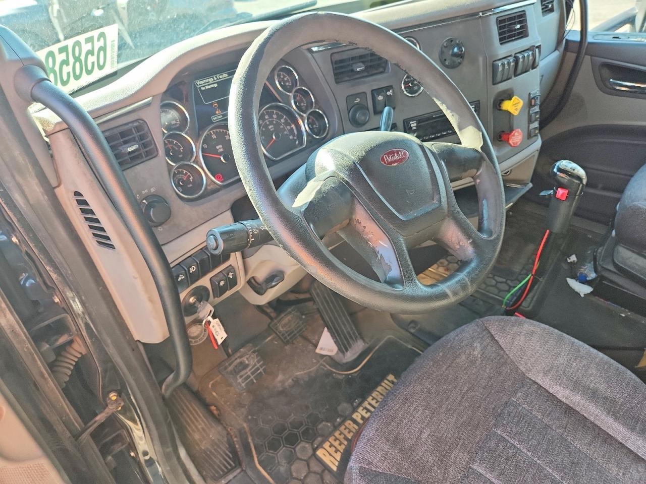 2016 PETERBILT 579 SEMI TRUCK — Фото 8 из 13