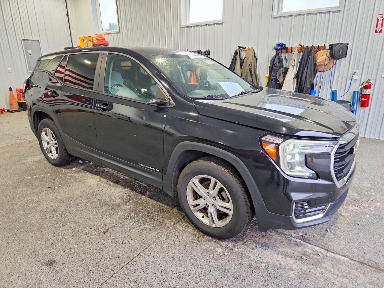 2022 GMC TERRAIN SLE — Фото 4 из 13