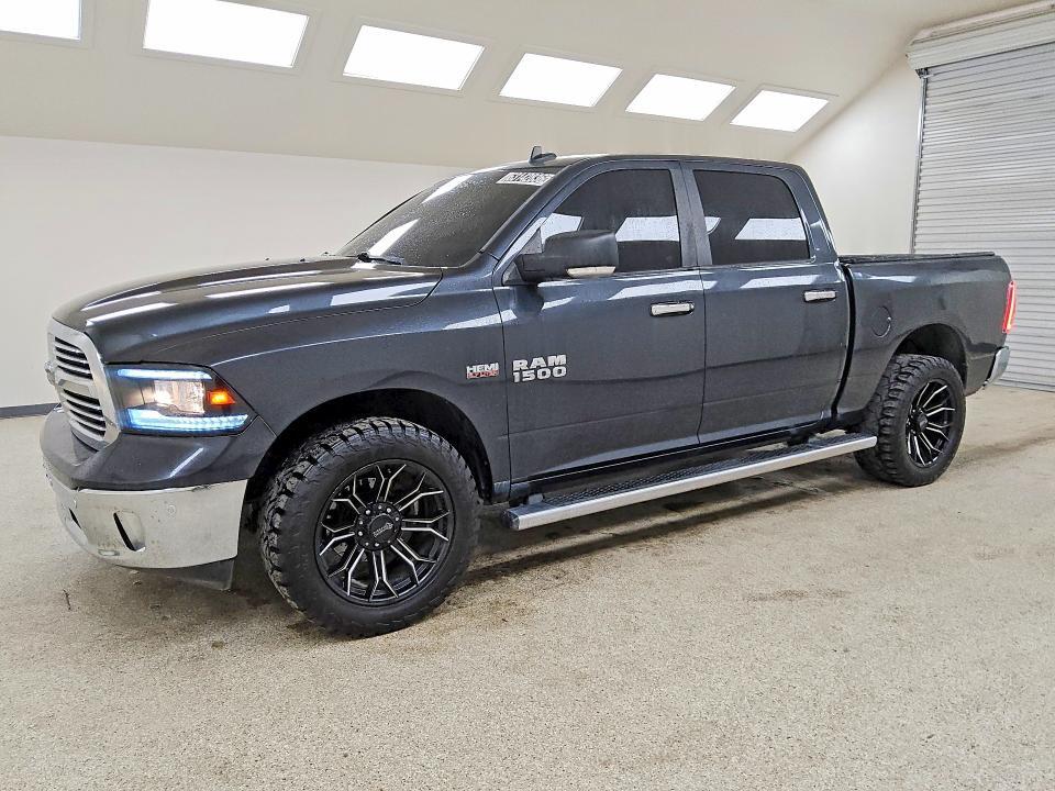 2016 RAM 1500 3C6RR7LT9GG265928