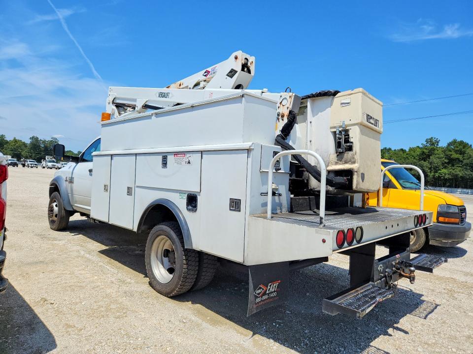 2016 RAM 5500 BUCKET TRUCK — Фото 2 из 12