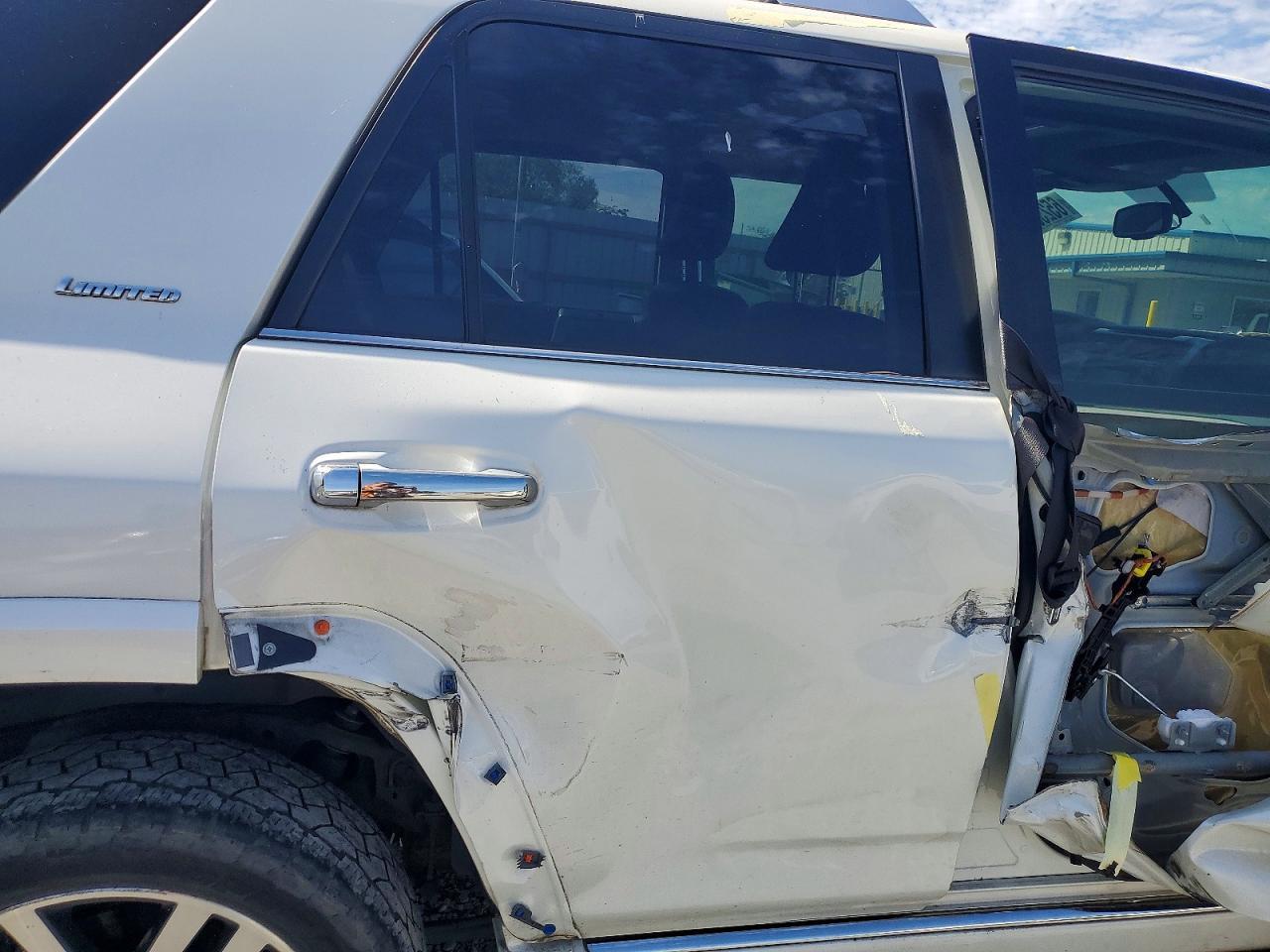 2016 TOYOTA 4RUNNER LIMITED — Фото 11 из 14