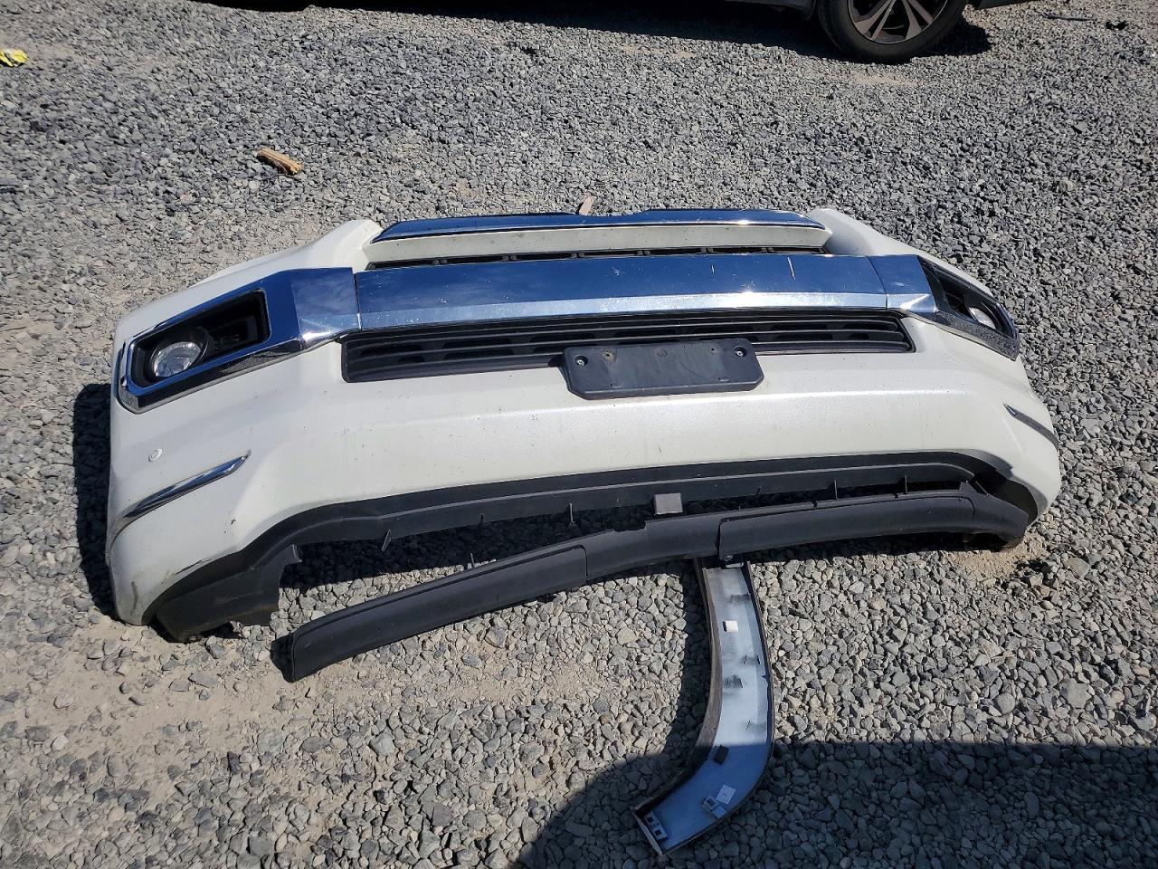 2016 TOYOTA 4RUNNER LIMITED — Фото 13 из 14